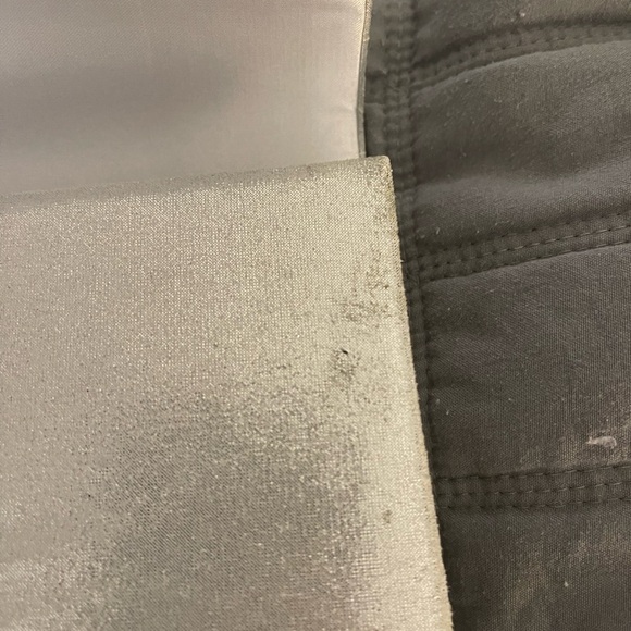 5/$30 ACCESSORIES BUNDLE Nina Shimmering Silver Evening Bag - Picture 6 of 6